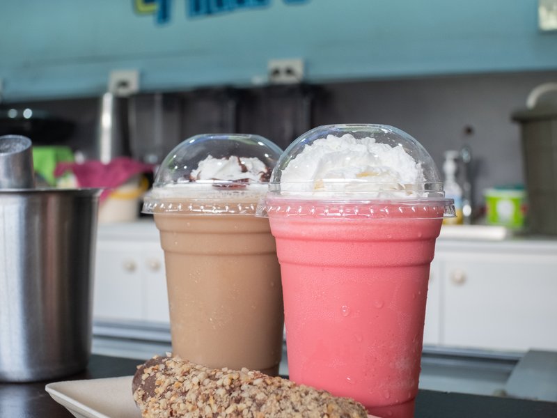 Helados con frutas naturales